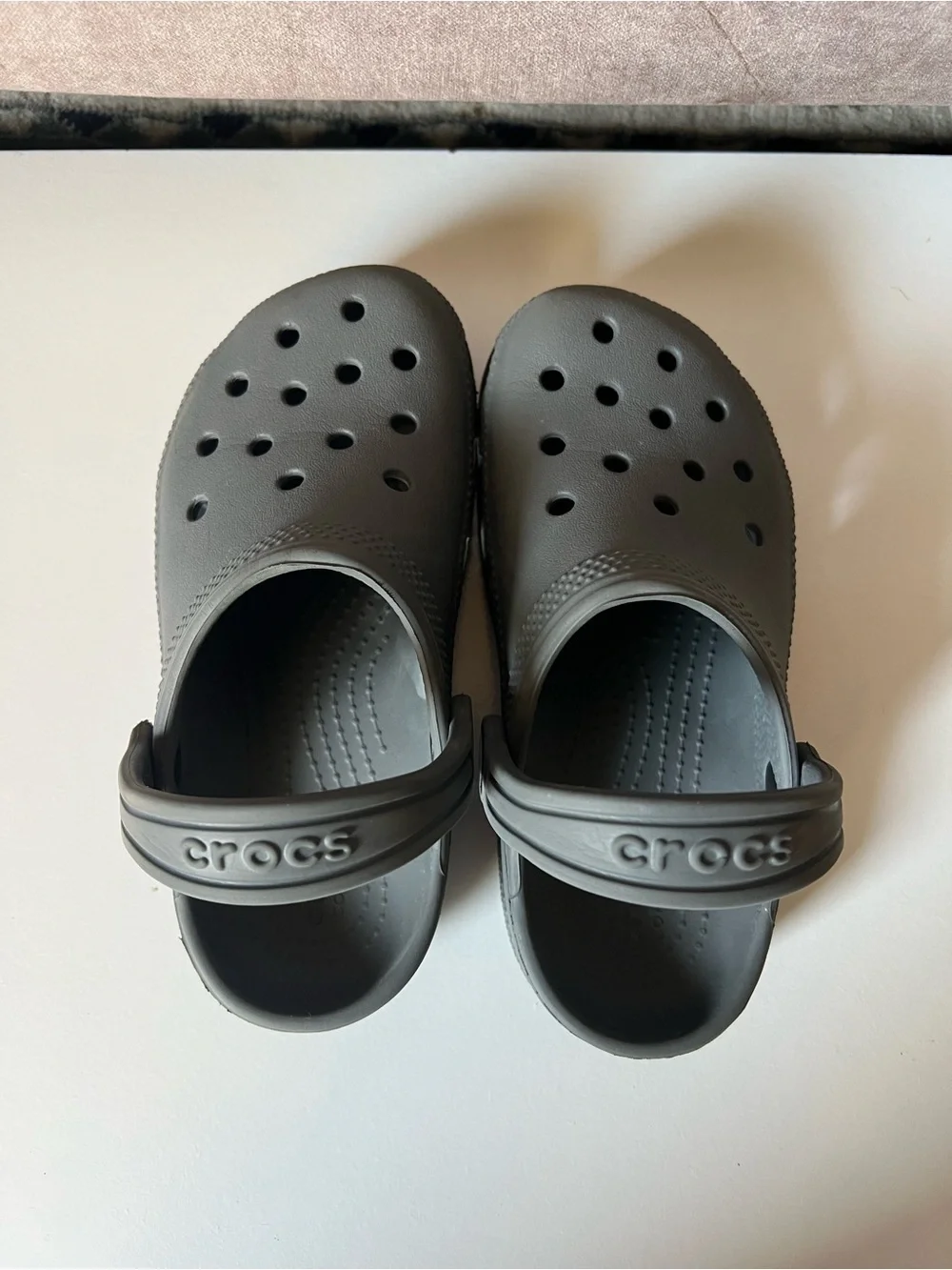 CROCS Kids Classic Clog in Gray